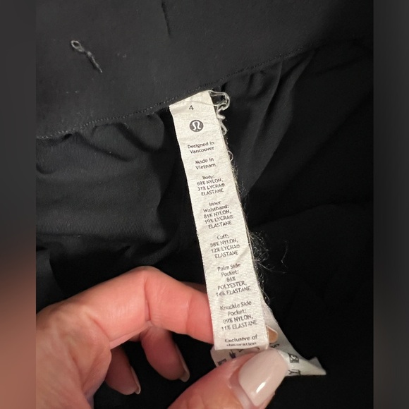 Lululemon Stretch High-Rise Jogger - Picture 4 of 4